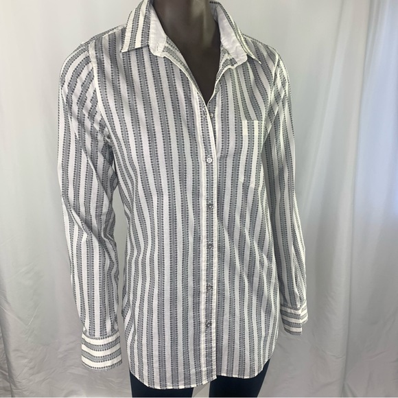 J. Crew Tops - J. Crew Women's Classic Fit Long Sleeve Button Down Poplin Shirt Stripes  Size S